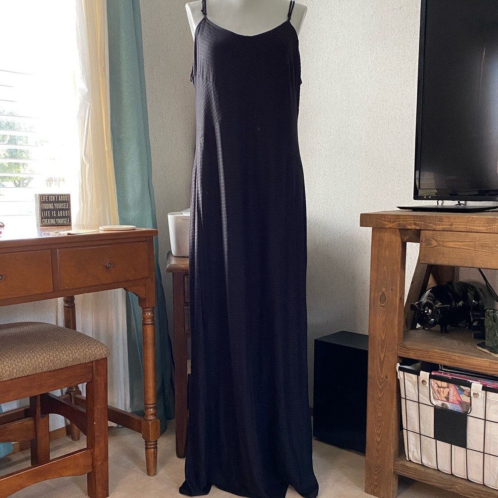 Black maxi dress